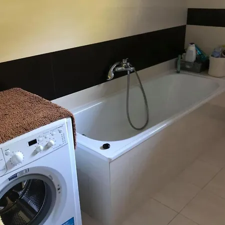 Schoenes Fuer 7 Personen Und 1 Kind By Interhome Casa vacanze *