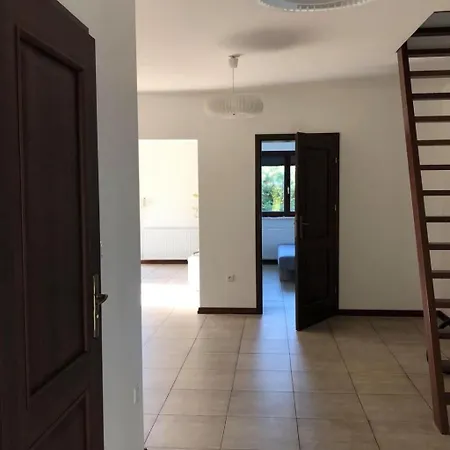 Schoenes Fuer 7 Personen Und 1 Kind By Interhome